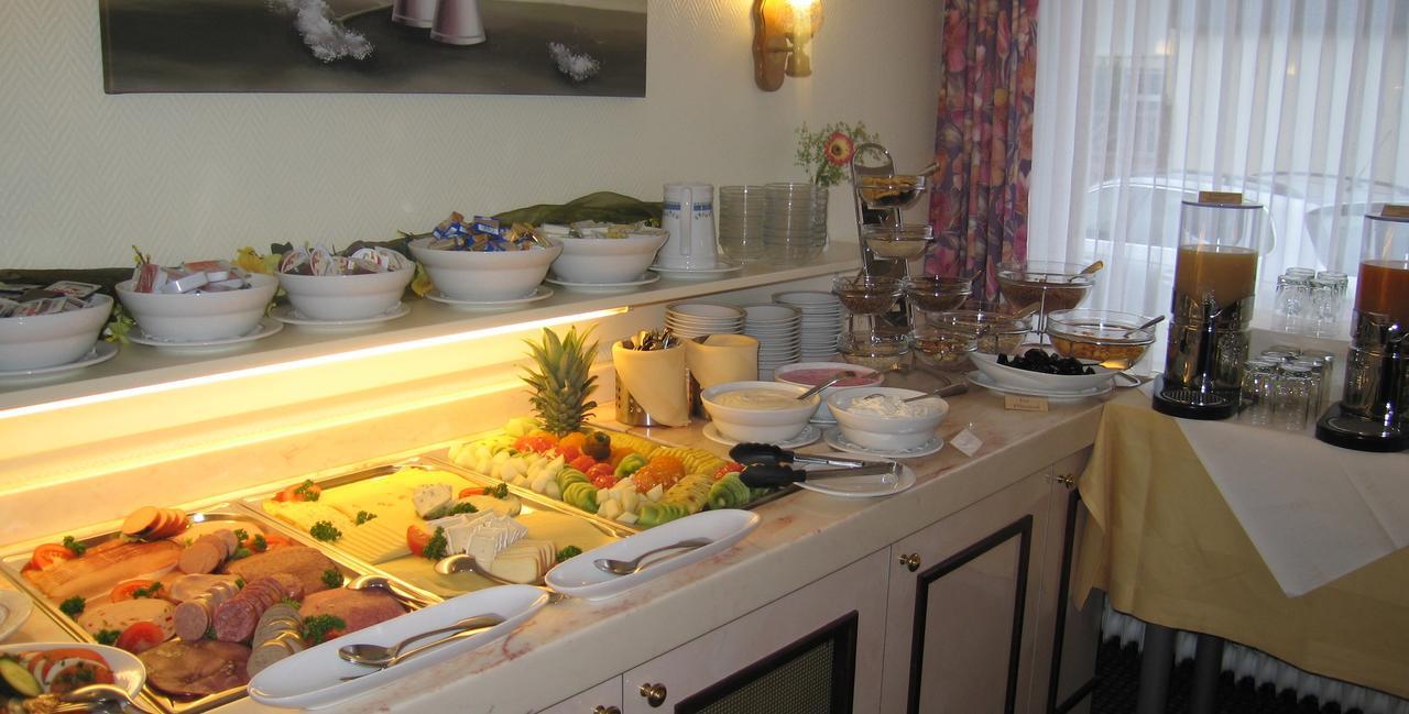 Hotel Zum Rosenteich Bad Zwischenahn Esterno foto